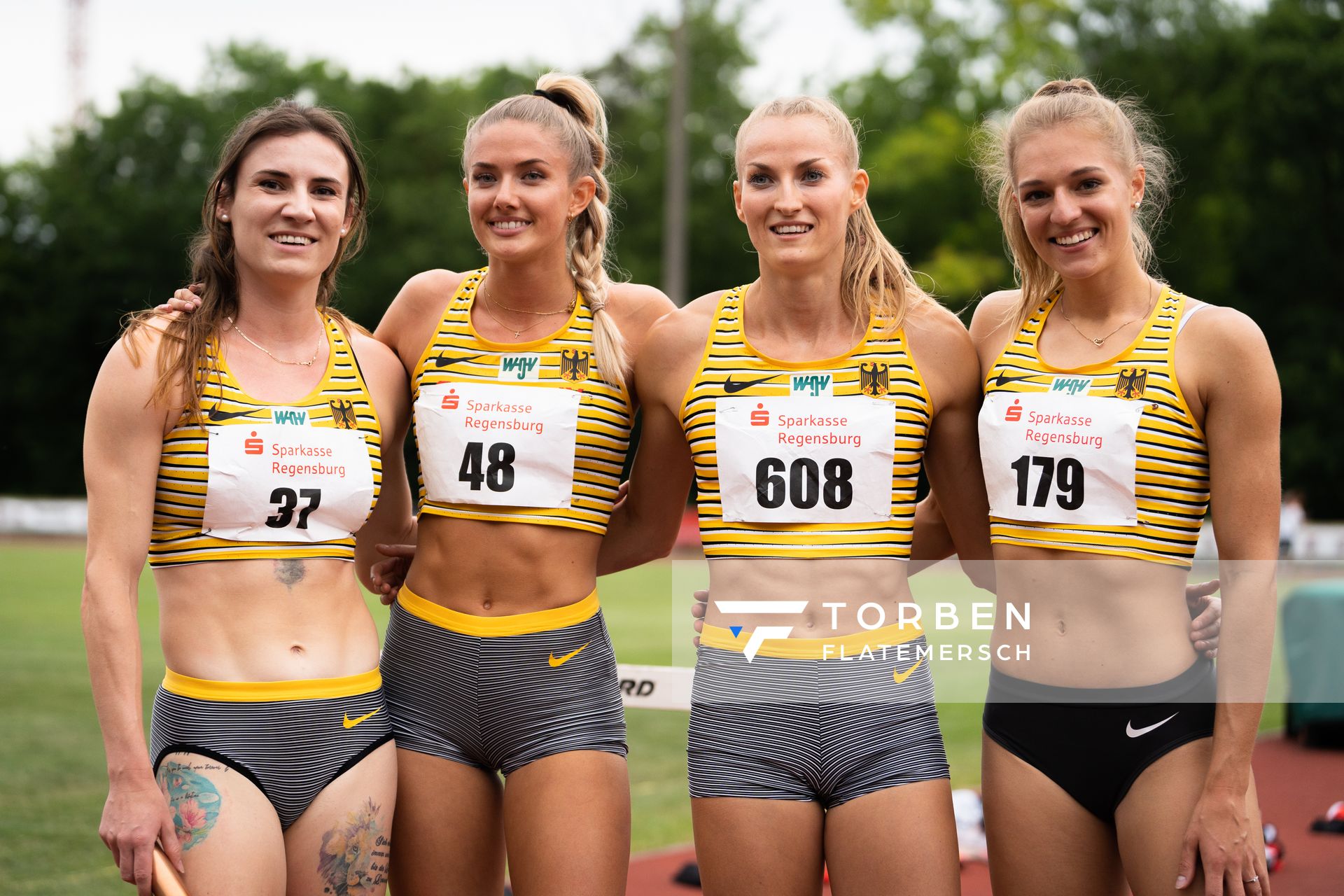 Karolina Pahlitzsch (LG Nord Berlin), Alica Schmidt (SCC Berlin), Corinna Schwab (LAC Erdgas Chemnitz), Luna Thiel (VfL Eintracht Hannover) am 03.06.2022 waehrend der Sparkassen Gala in Regensburg